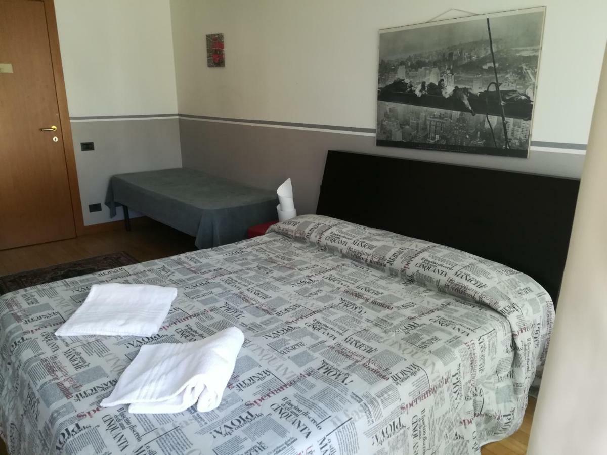 Hotel Mirabell à Trezzo sullʼAdda Extérieur photo